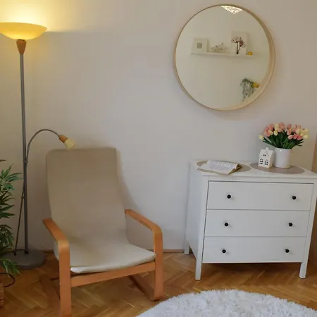 Apartment Piano *